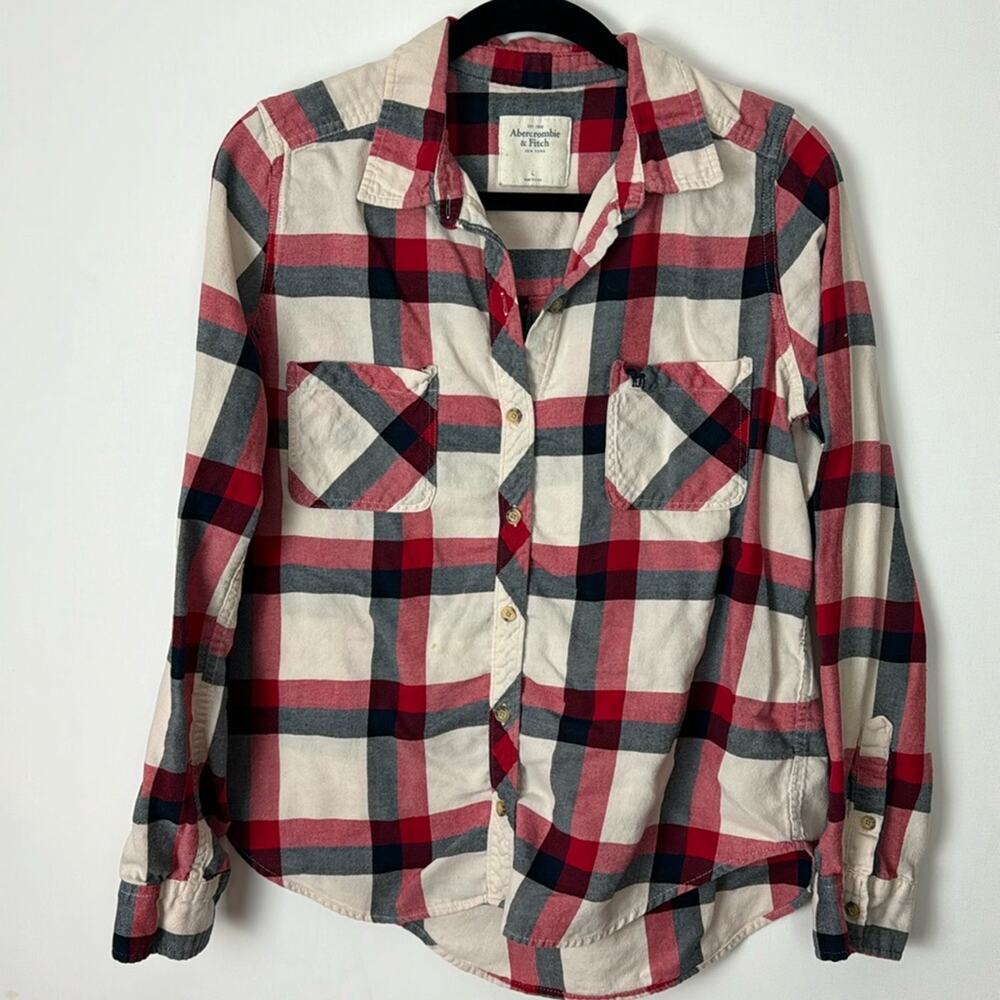Abercrombie & Fitch Shirt - Women's Large‎